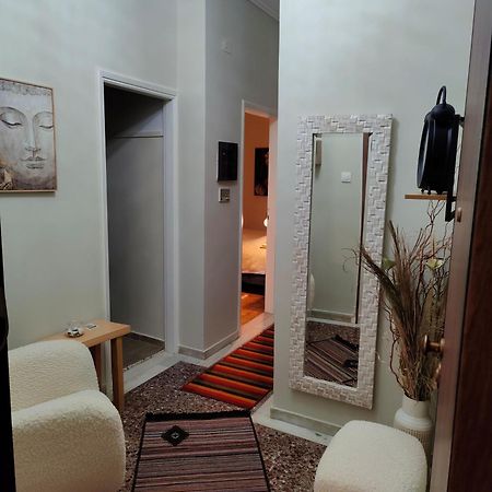 Σπίτι Για Δυο Στο Κέντρο Της Αθήνας Apartman Kültér fotó